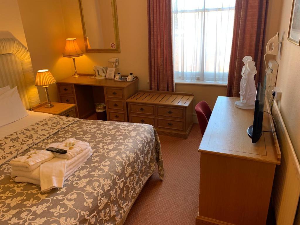 Hotel The Redcliffe *